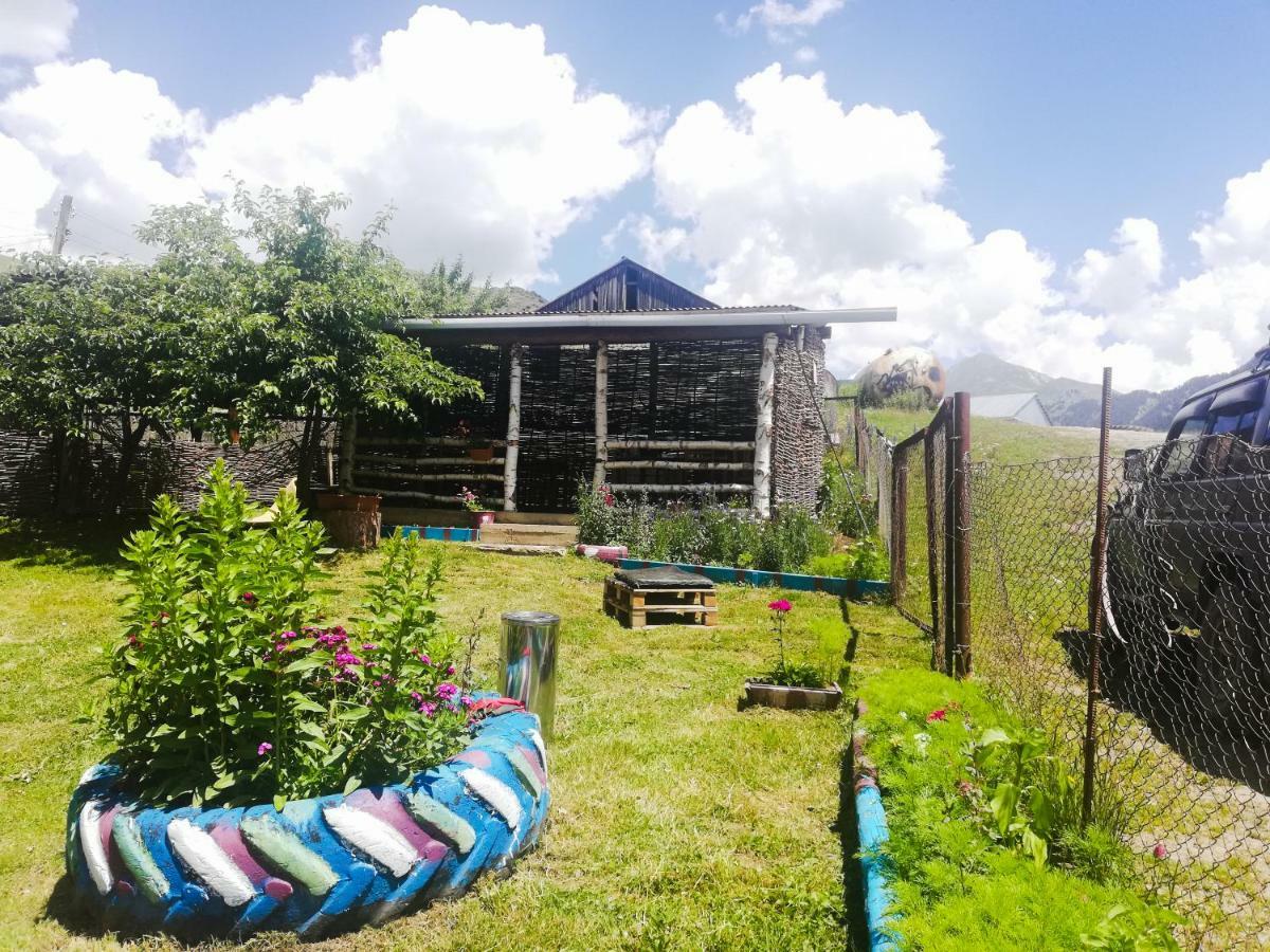 Guest House Old Omalo Εξωτερικό φωτογραφία